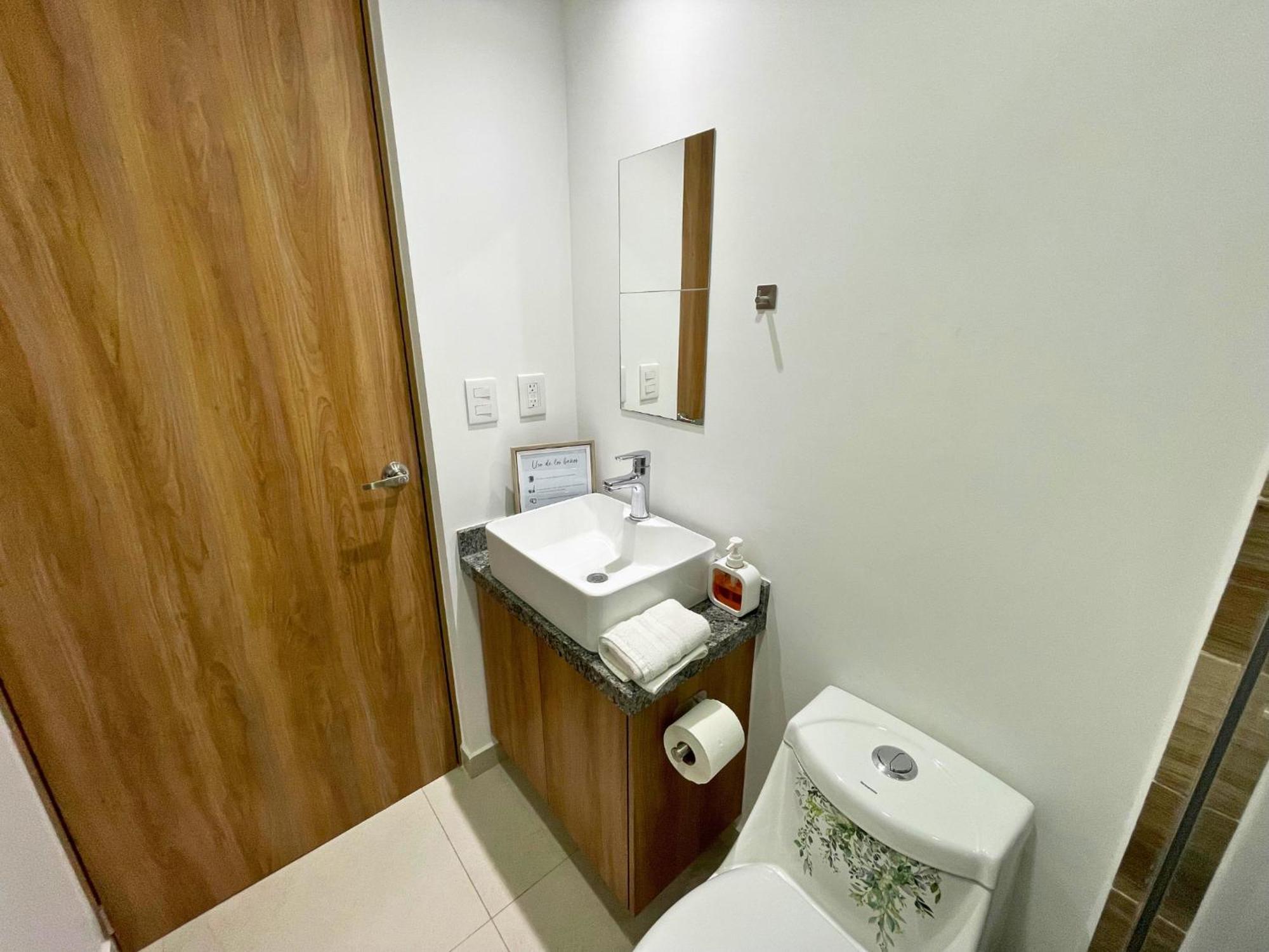 Depa Familiar Centrico Gdl Con Estacionamiento Apartment Guadalajara Exterior photo